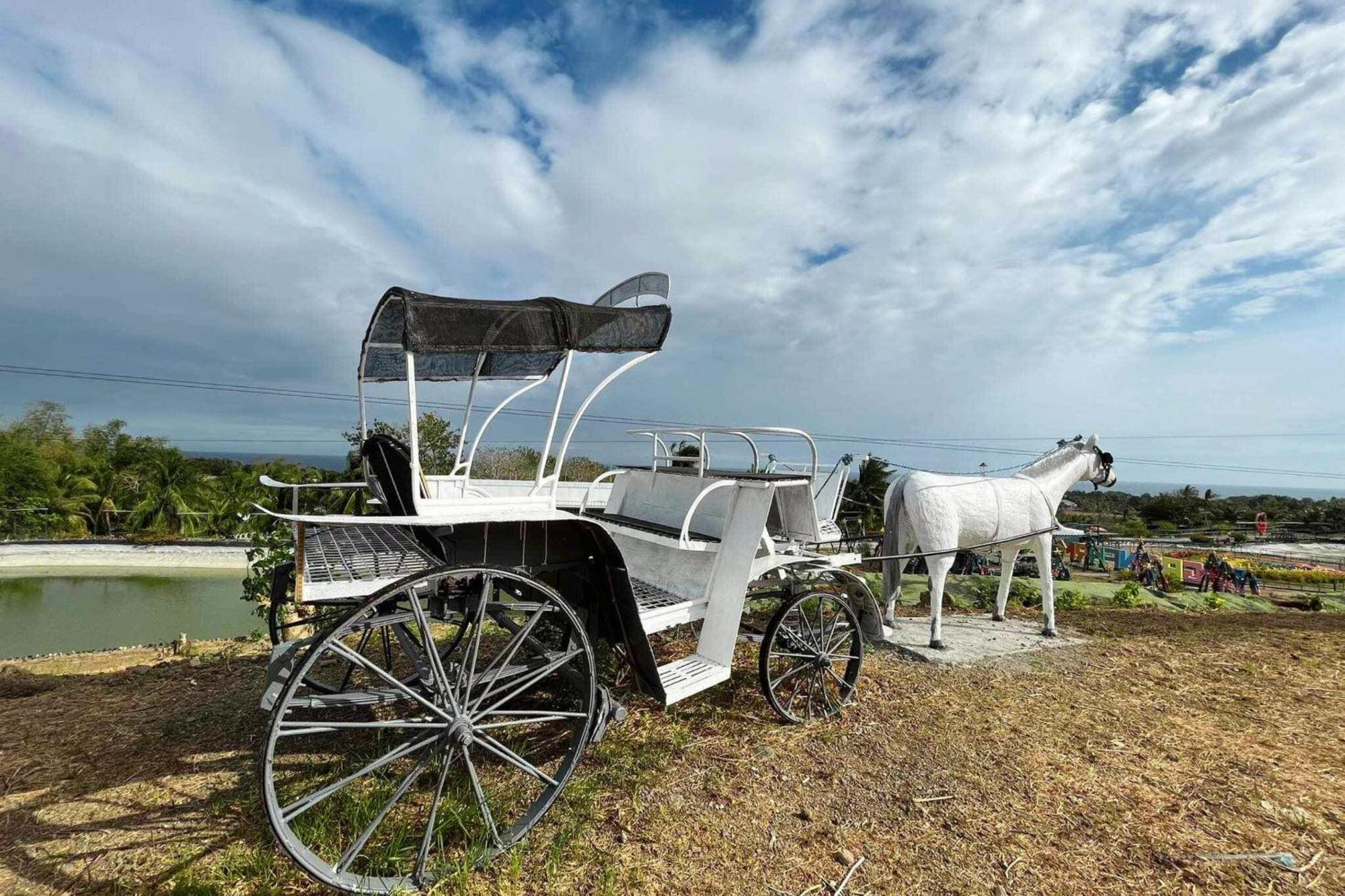 Garin Farm Pilgrimage Resort Powered By Cocotel San Joaquin Exteriér fotografie