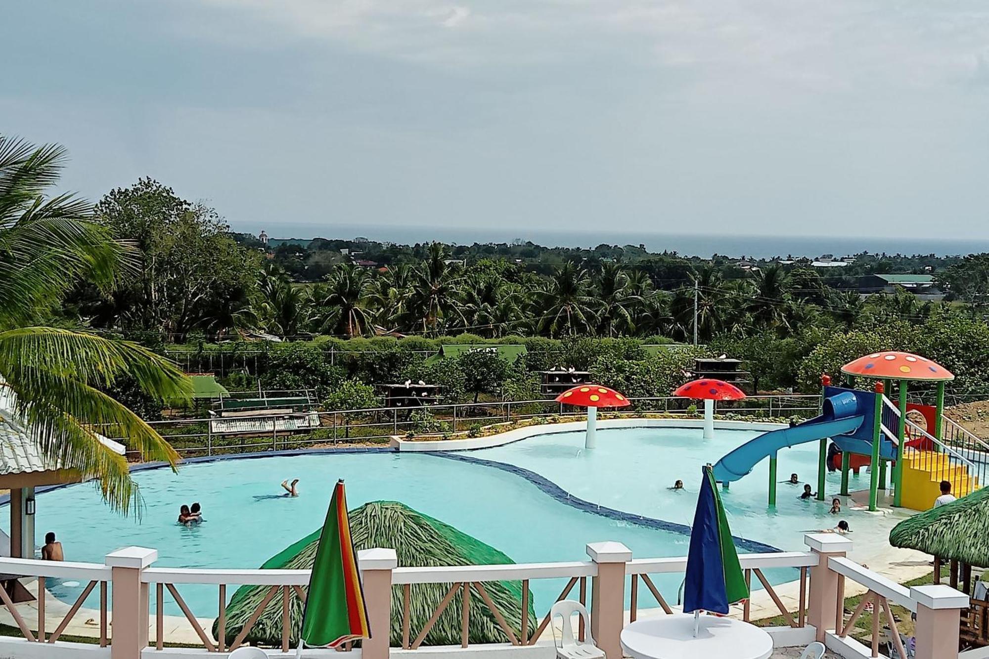 Garin Farm Pilgrimage Resort Powered By Cocotel San Joaquin Exteriér fotografie